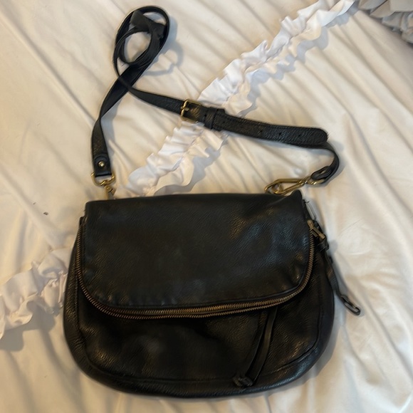 ROOTS- black leather purse - Picture 3 of 6